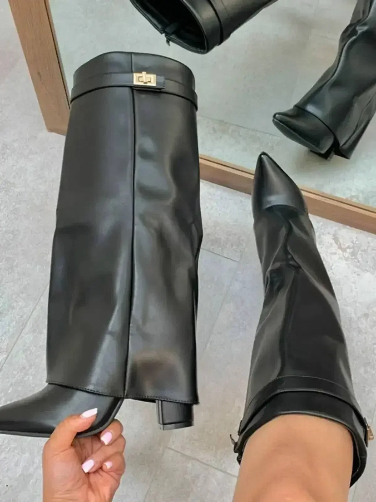 Stivali Donna in Camoscio e Pelle – Alti al Ginocchio