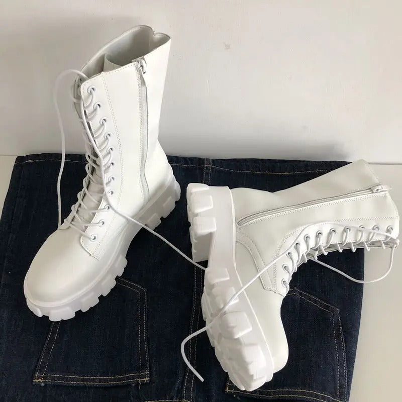 Anfibi in pelle